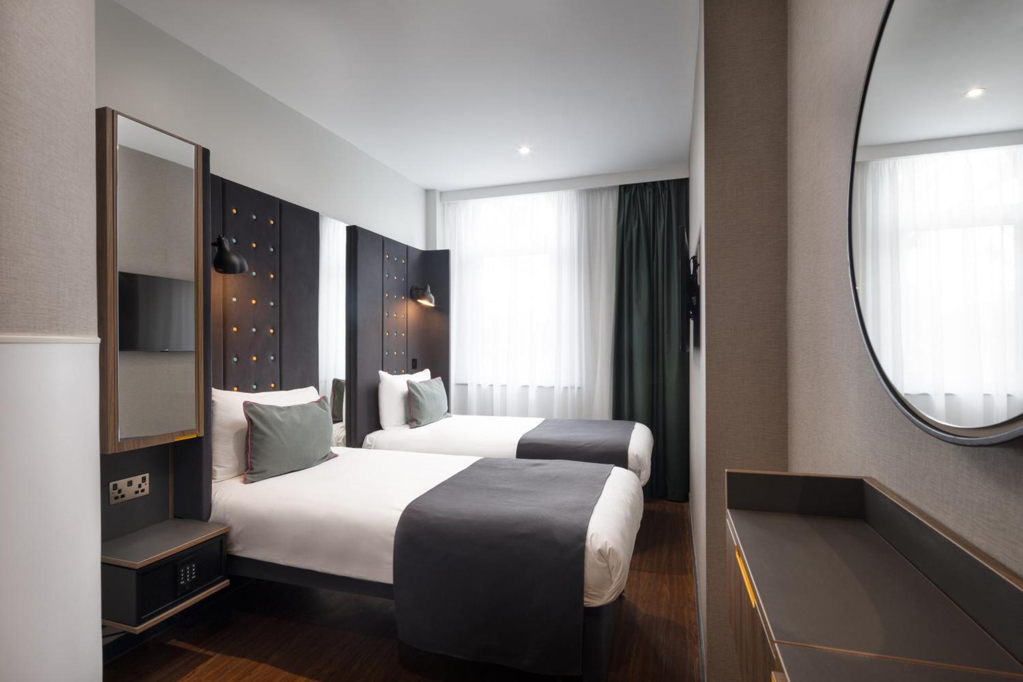 Cosy Twin Room Window